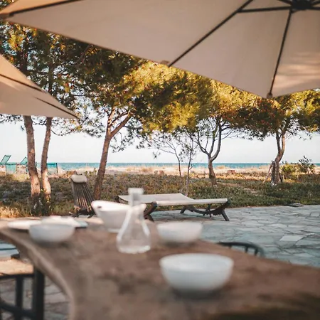 別荘 Elegant Architect-designed In Upper Corsica Taglio-Isolaccio