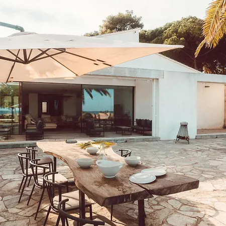 Elegant Architect-designed In Upper Corsica