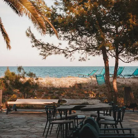 別荘 Elegant Architect-designed In Upper Corsica Taglio-Isolaccio