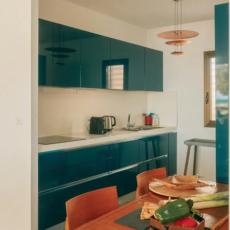 Elegant Architect-designed In Upper Corsica *