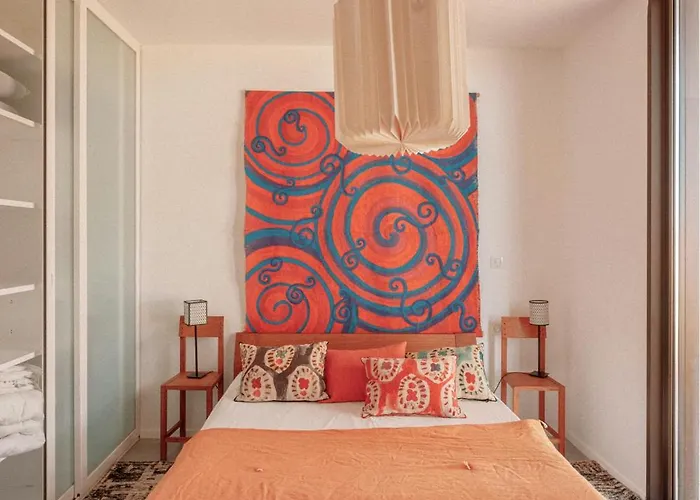 Elegant Architect-designed In Upper Corsica Casa de Férias Taglio-Isolaccio